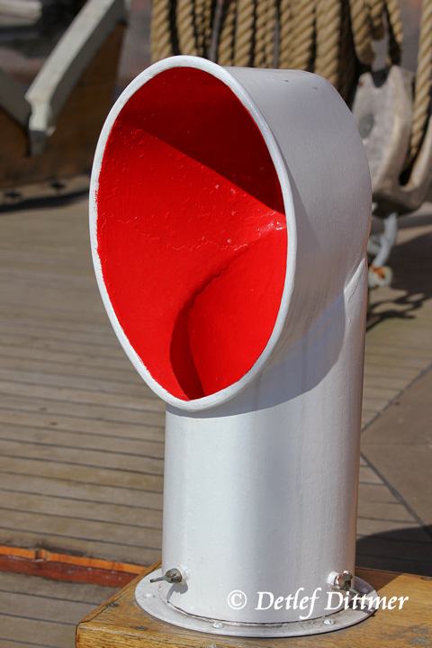 Details eines Dampfschiffes