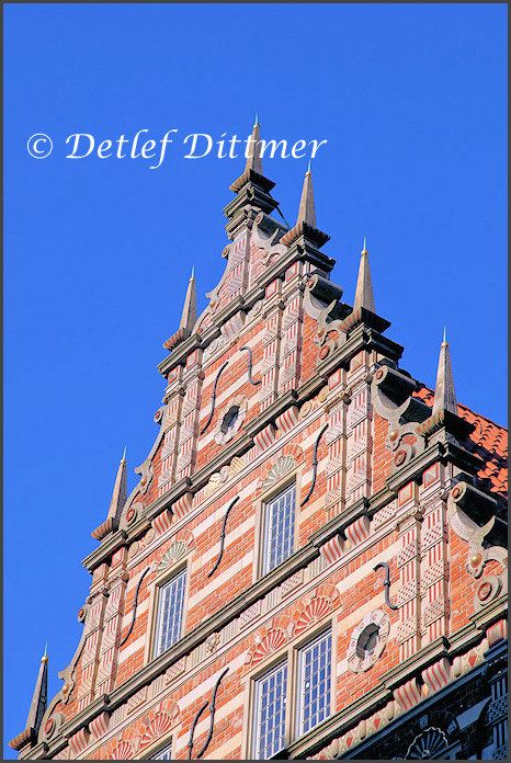 Giebel des Hauses Langestrae 13 in der Altstadt von Bremen