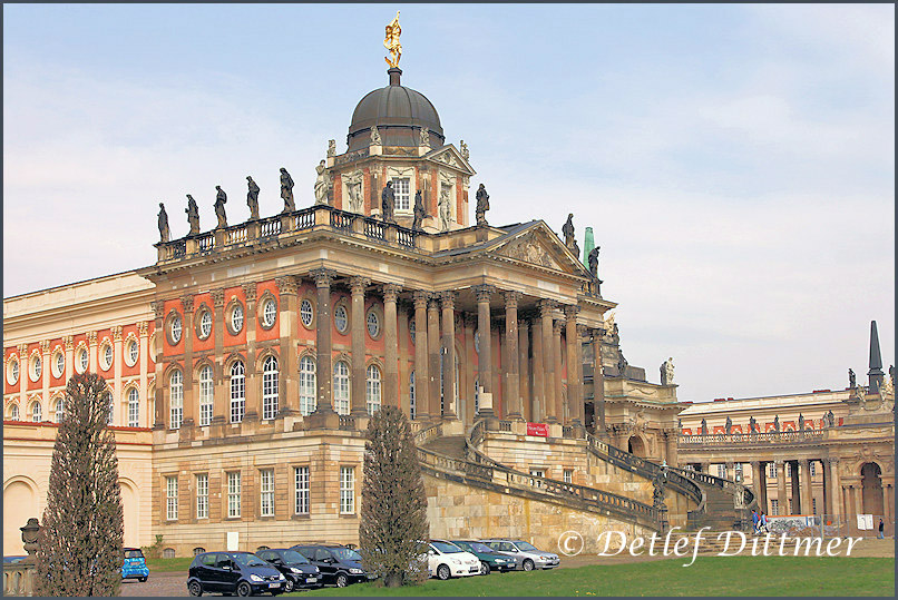 Die "Communs" am Neues Palais bei der Park-Anlage Sanssouci